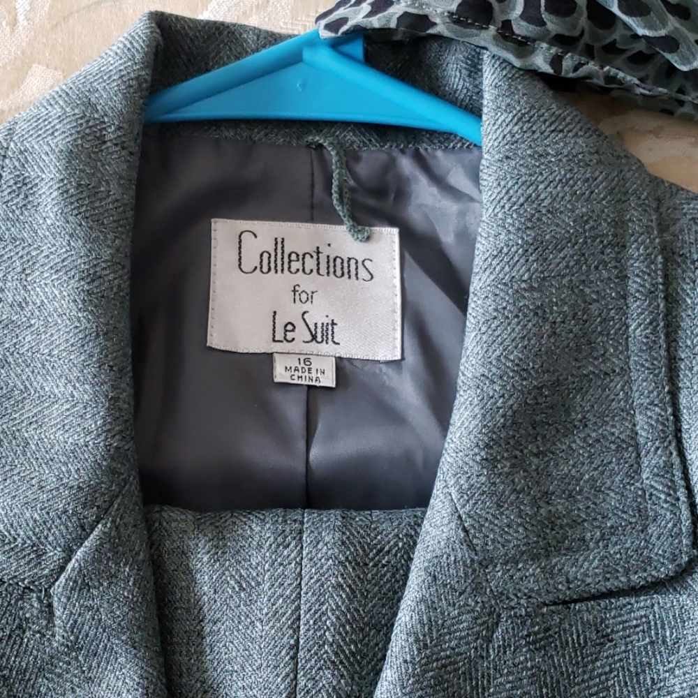 3 pc suit always DRY CLEANED.  Looks like new.
